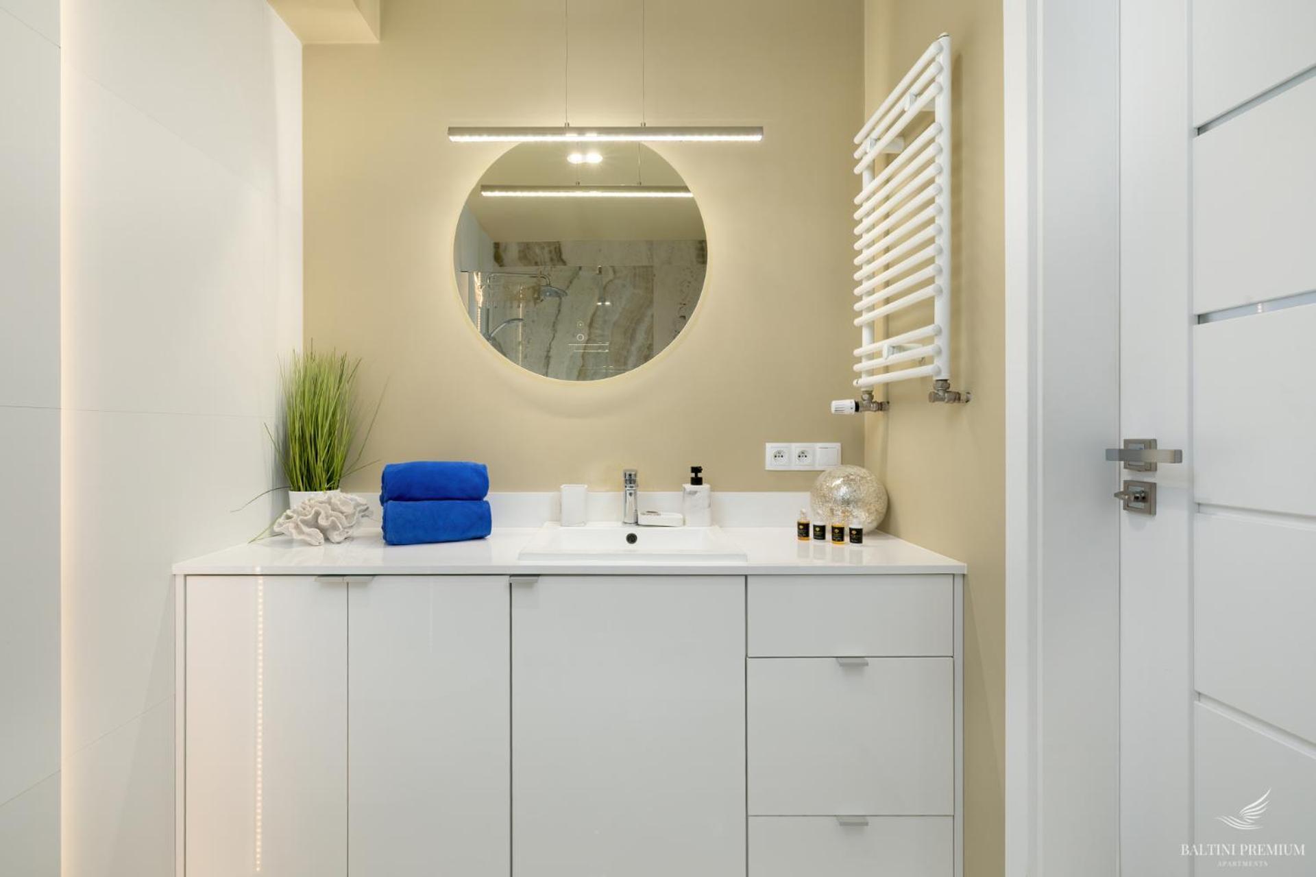 Baltini Premium Apartament Kasprowicza 20 A-B Z Basenem, Saunami I Jacuzzi Kolobrzeg Bagian luar foto